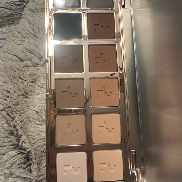 Patrick Ta Major Dimension III Palette in Elegant Pink - Picture 2 of 3